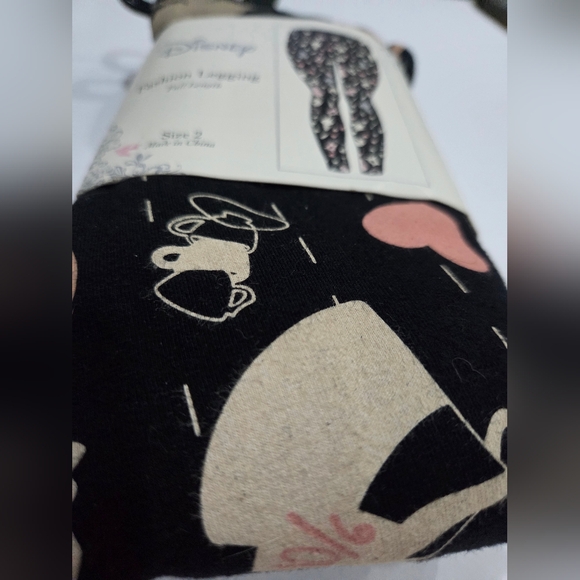 NWT Disney Black  Leggings Sz.2 - Picture 3 of 9